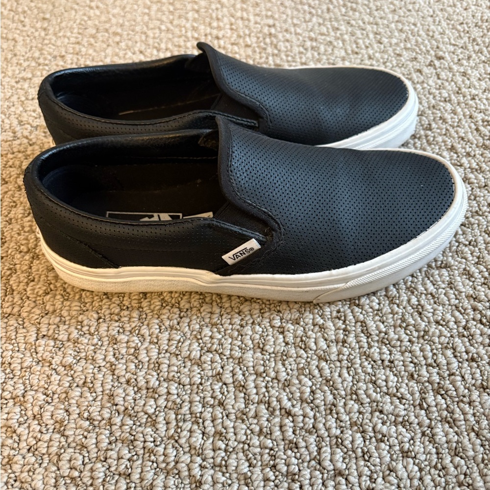 Women’s faux leather looking Van